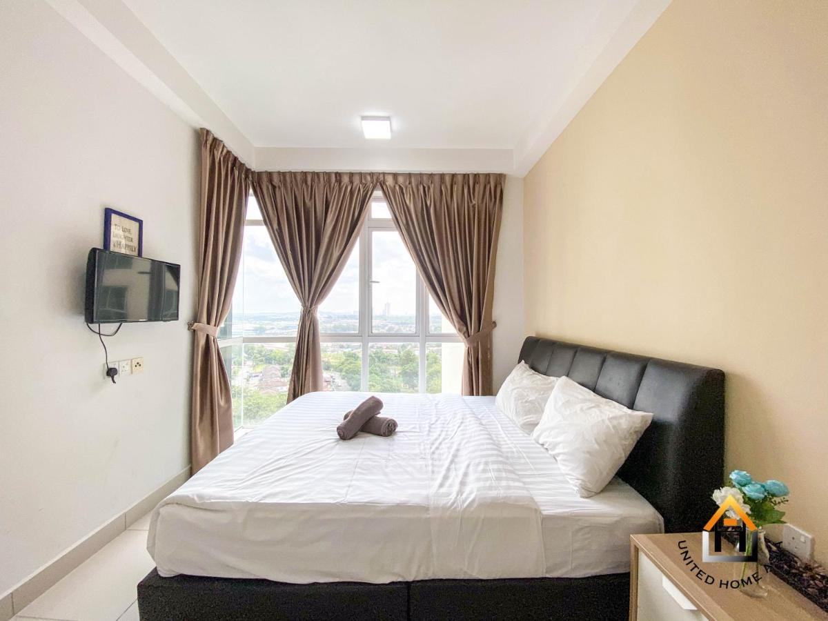 Ksl Daya Hot Spring By Jk Home Johor Bahru Esterno foto